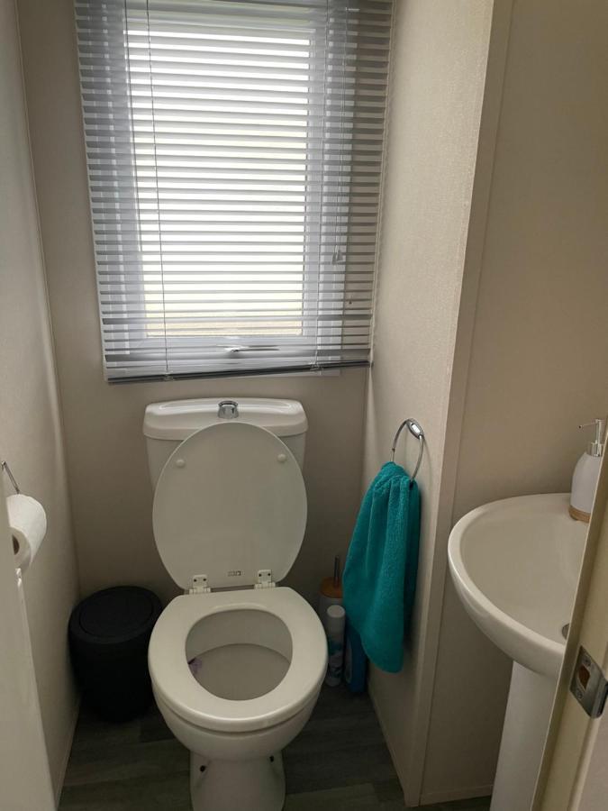 Parkdean Cherry Tree Holiday Park Burgh Castle Belton with Browston Екстериор снимка