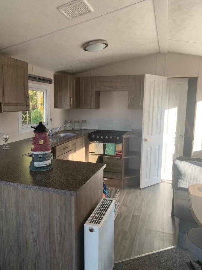 Parkdean Cherry Tree Holiday Park Burgh Castle Belton with Browston Екстериор снимка